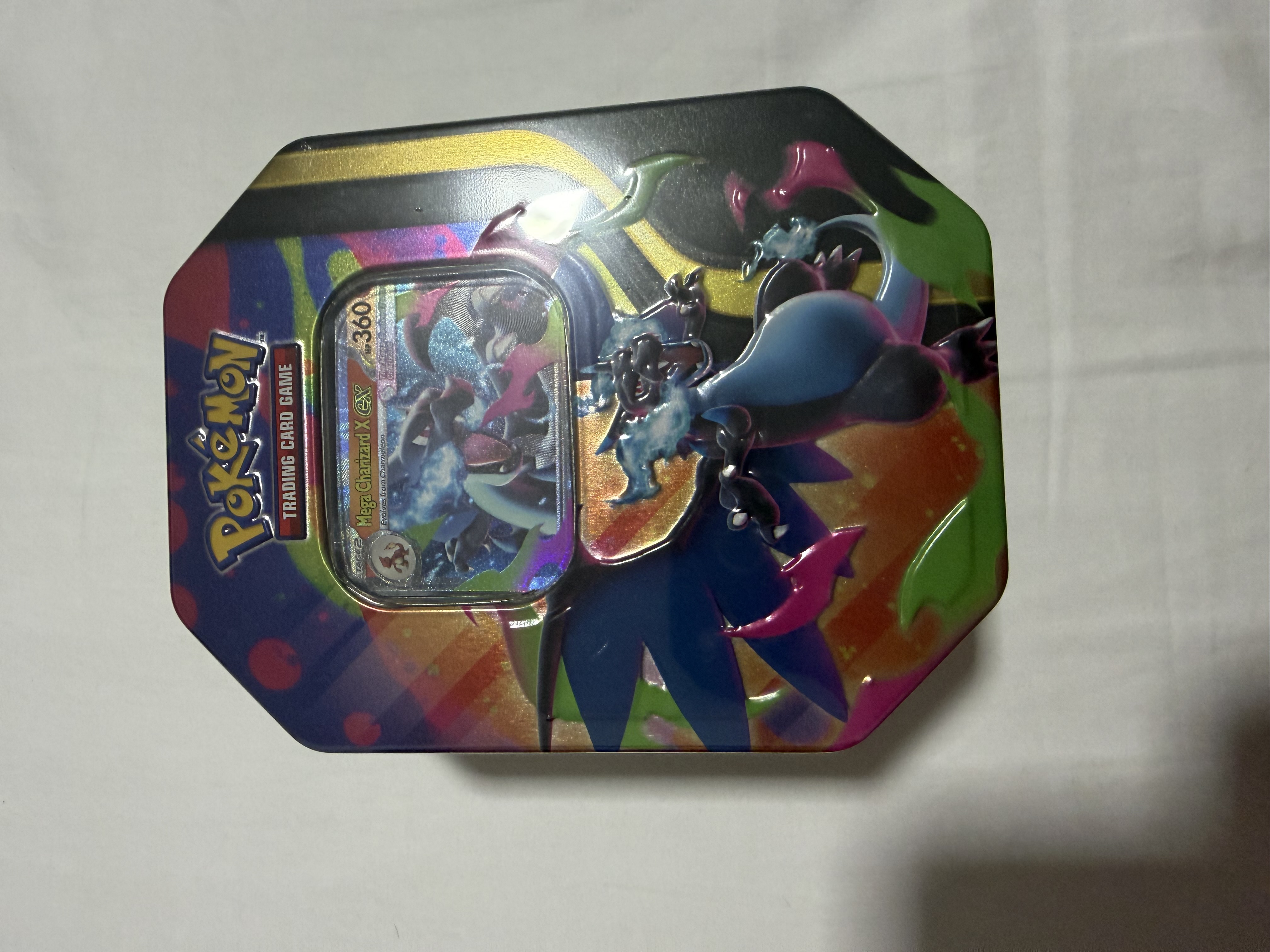 Lata de Charizard