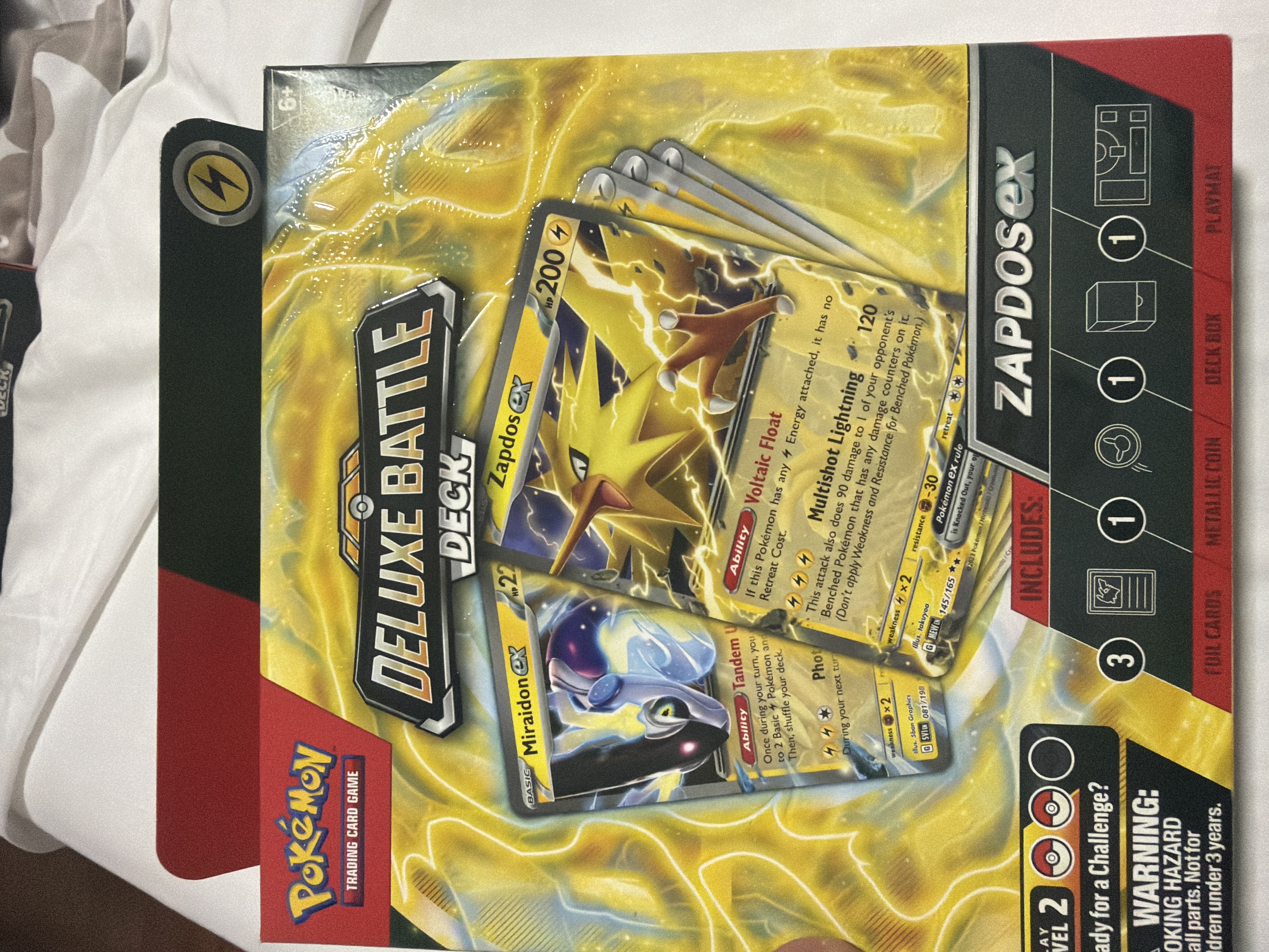Deluxe Battle Deck